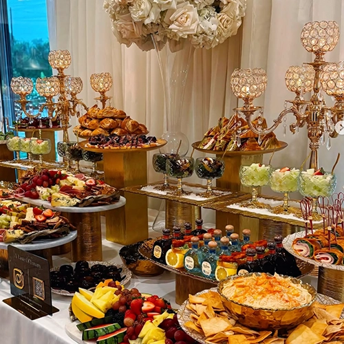 Chic Bites Catering - Catering in Burbank