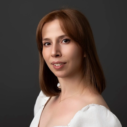 Marine Mehrabyan Photography - Photographers in Burbank