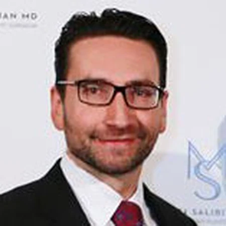 Dr. Mossi Salibian, MD, FACS