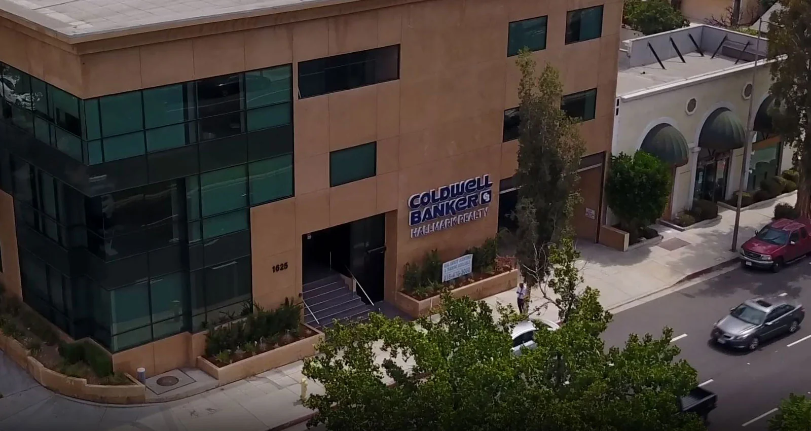 Arno Akhverdyan - Coldwell Banker - Real Estate & Realtors in Glendale