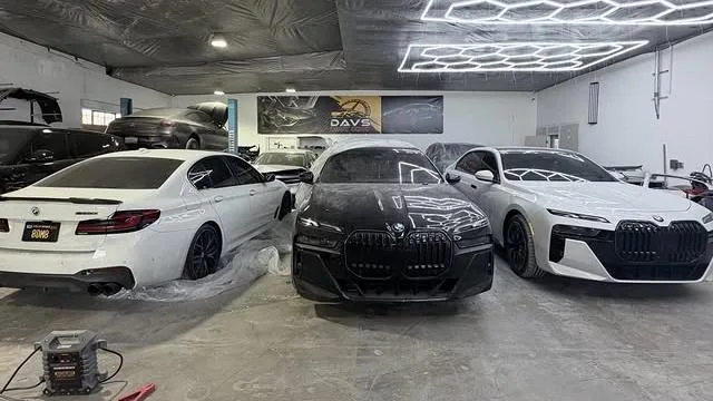 Davs Body Shop - Automotive in North Hollywood