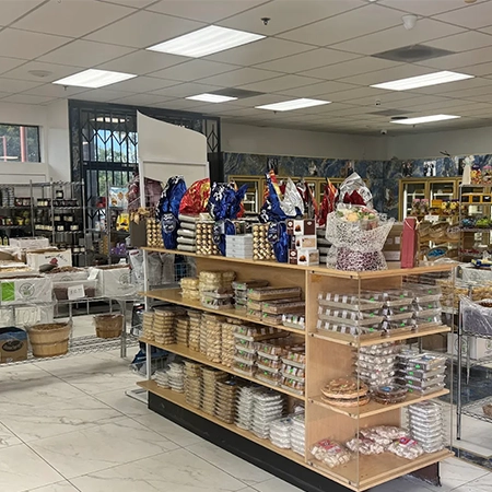 Flor De Cafe Bakery - Bakery in Glendale