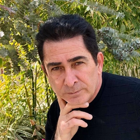 Harut Hagopian - Singer in Los Angeles