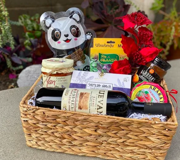Made with Love Gift Baskets - Gifts, Favors & Decor in Los Angeles