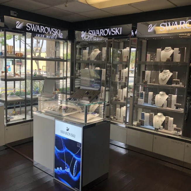 Mila's Luxury Gifts - Gifts, Favors & Decor in Burbank