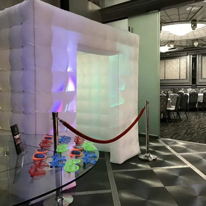Picture Me Rollin Photobooths - Rentals & Decor in Los Angeles