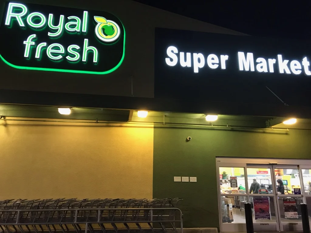 Royal Fresh Market