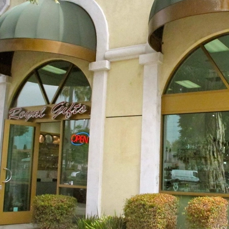 Royal Gifts — Gift Shop in Glendale